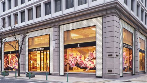 Louis Vuitton Kobe Kyoryuchi store, Japan